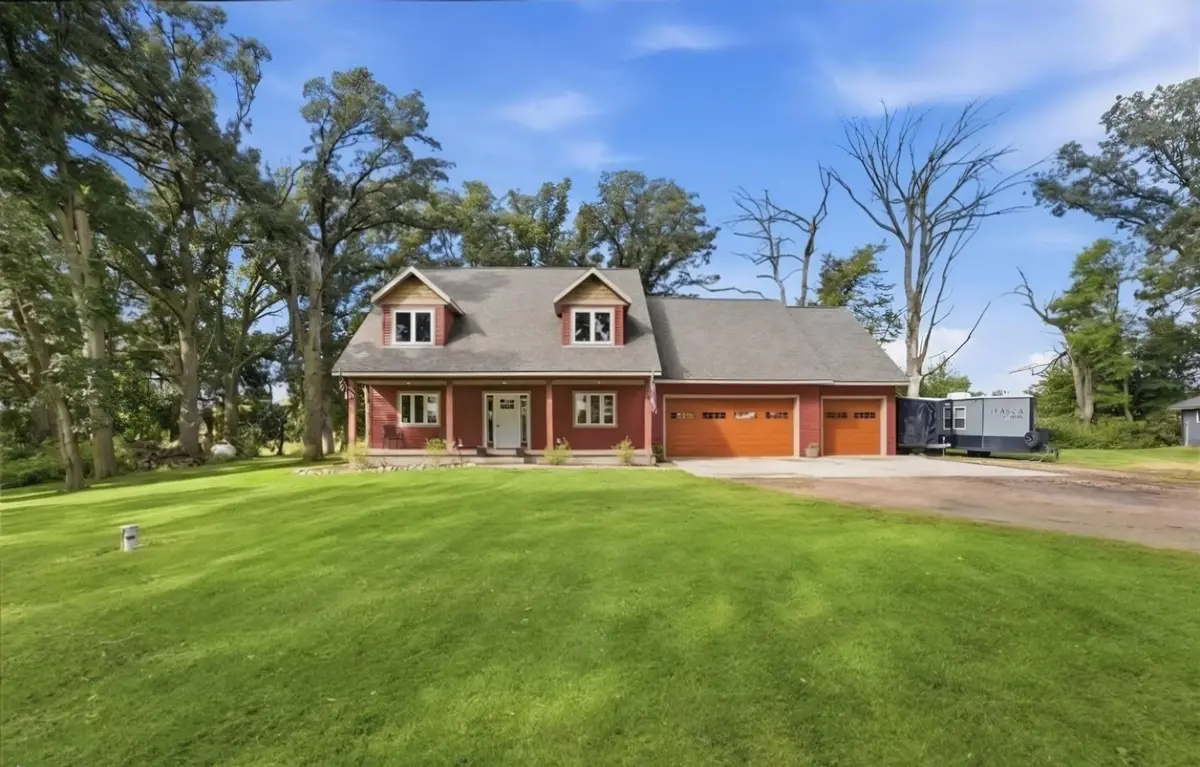 24416 95th ST NW, Sunburg, MN 56289