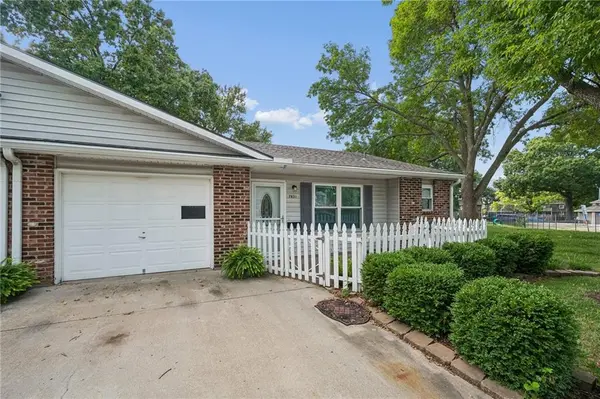 7831 Freeman AVE, Kansas City, KS 66112