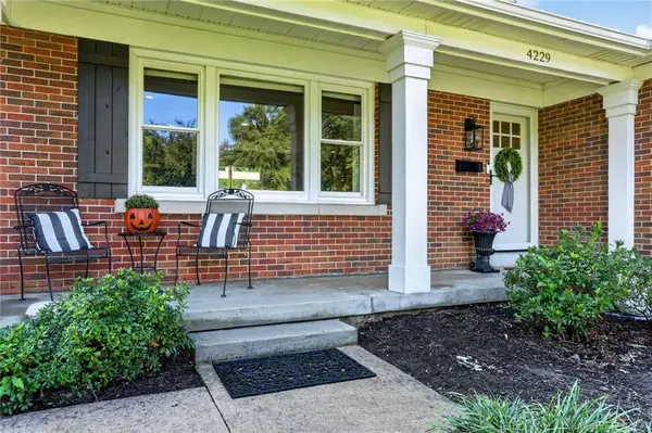 4229 W 98th ST, Overland Park, KS 66207