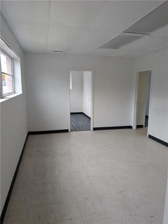 7924 PASEO BLVD, Kansas City, MO 64131