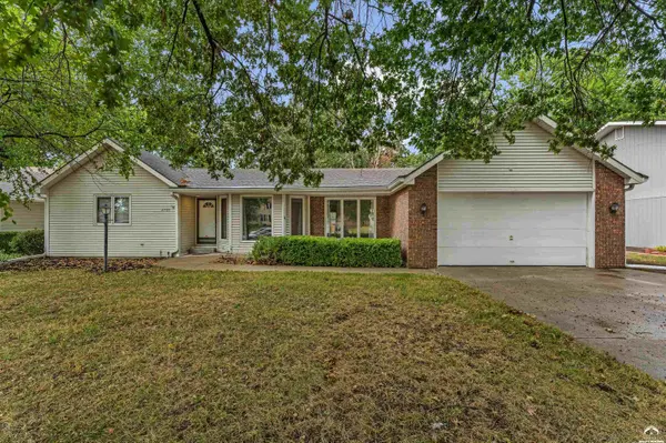 2709 Lawrence AVE, Lawrence, KS 66047
