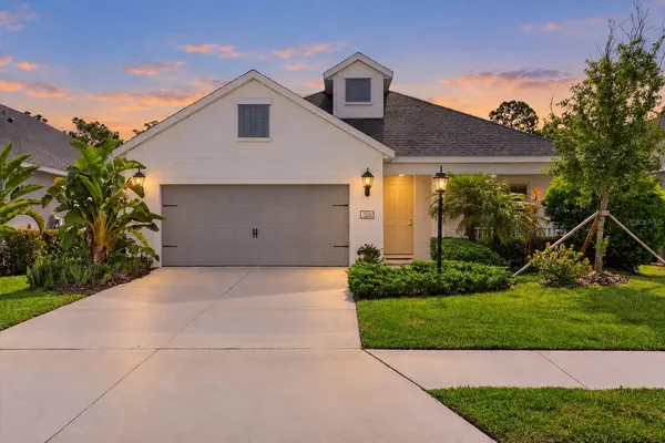 7526 RIDGELAKE CIR, Bradenton, FL 34203