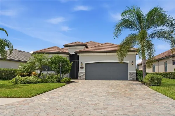 5716 CHEECH GLN, Lakewood Ranch, FL 34211
