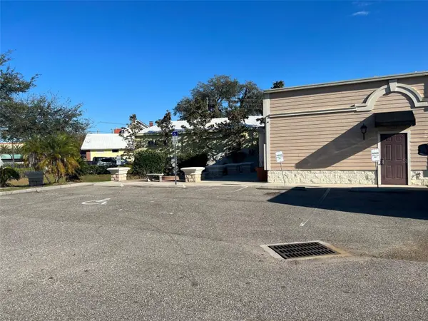 303 3RD ST #1&2, Sanford, FL 32771