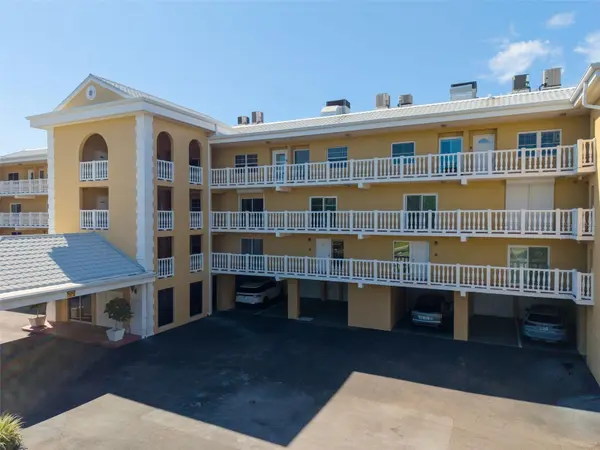 544 PINELLAS BAYWAY S #F8, Tierra Verde, FL 33715