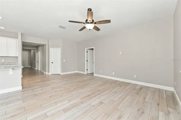 613 DOMINISH ESTATES DR, Apopka, FL 32712
