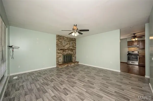 3524 Scenic Circle DR, St Louis, MO 63129