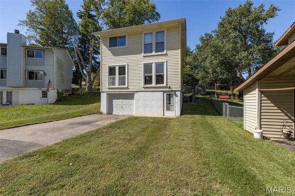 7053 Albermarle CT, Barnhart, MO 63012