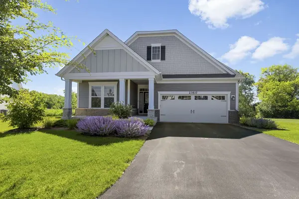 23517 N Birkdale DR, Kildeer, IL 60047