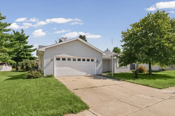 508 Wesley AVE, Savoy, IL 61874