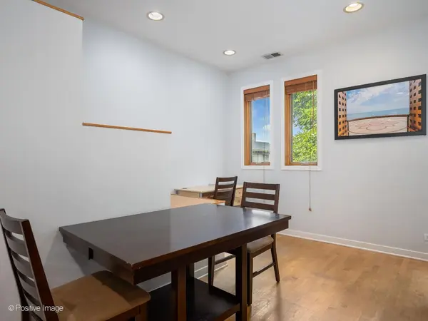 3417 N Bosworth ST #2, Chicago, IL 60657
