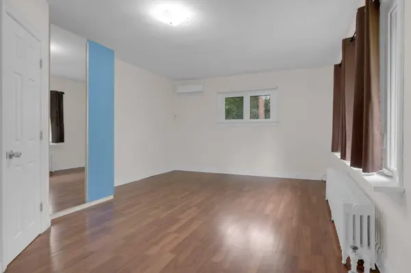5373 Aurora RD, Whitchurch-stouffville, ON L4A 7X4