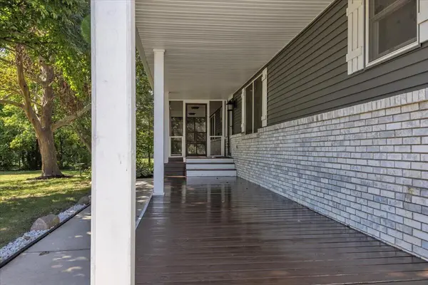 141 W 850, Valparaiso, IN 46385