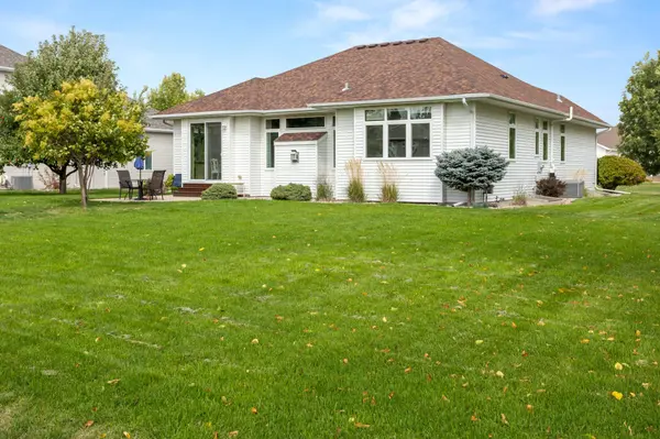 4443 3rd ST S, Moorhead, MN 56560