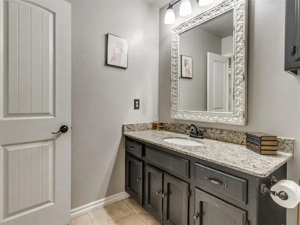 251 S Carolyn DR, Choctaw, OK 73020