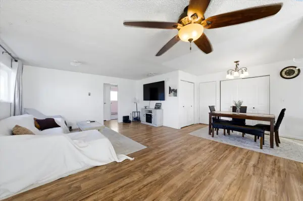 762 S 2Nd Ave, Connell, WA 99326