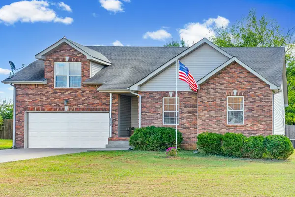 3709 Wheatfield Ln, Clarksville, TN 37040
