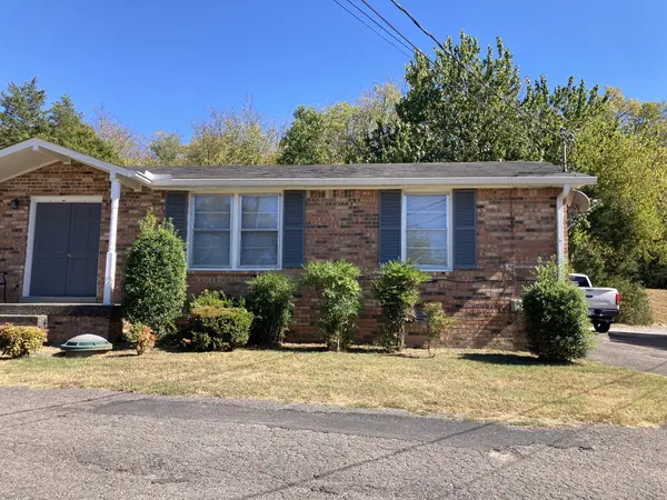 1006 Center Point Rd #Unit A, Hendersonville, TN 37075