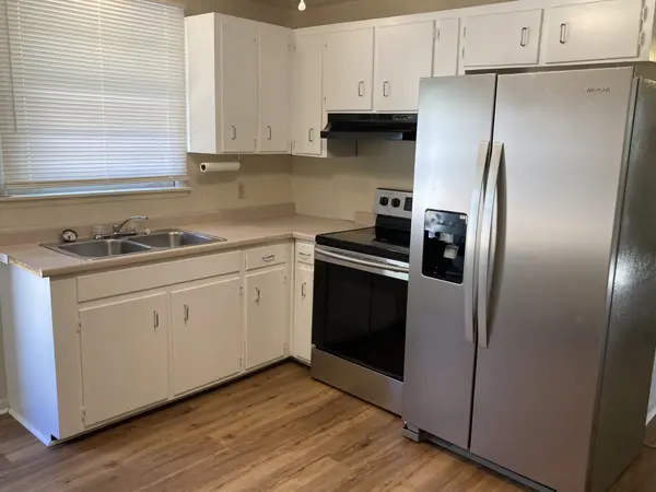 1006 Center Point Rd #Unit A, Hendersonville, TN 37075