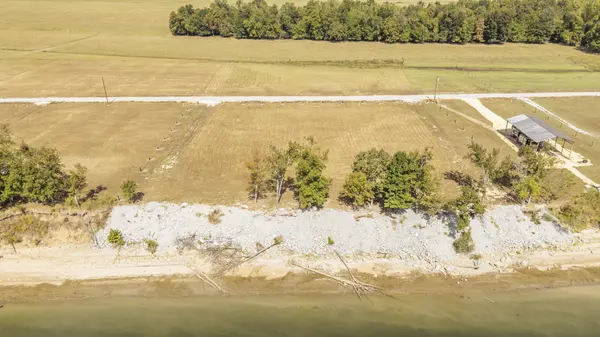 1462 Waterway Drive, Bath Springs, TN 38311