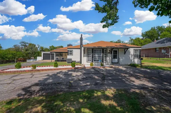 3412 E Elmwood Dr., Wichita, KS 67218-4819