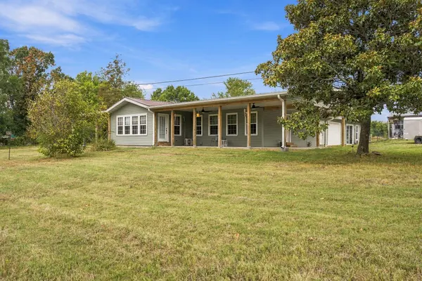 19116 Highway Zz, Aurora, MO 65605
