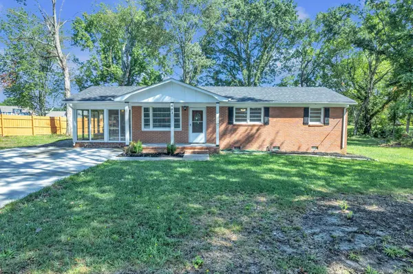 903 Brushy creek RD, Taylors, SC 29687-4121