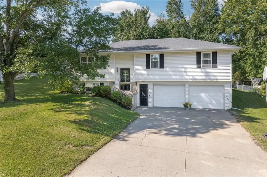 6214 N 23rd Street TER, Country Club, MO 64505