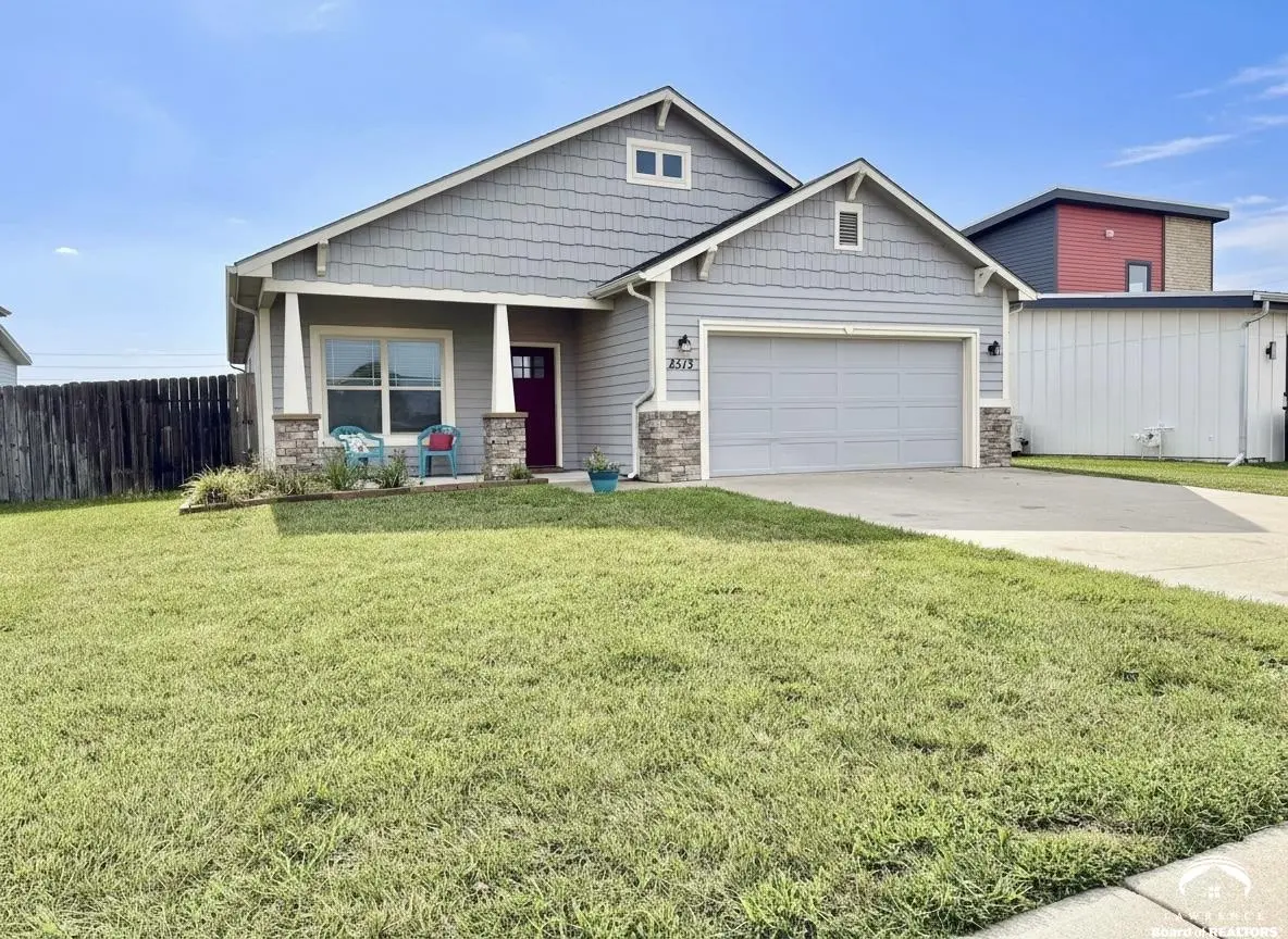2513 Ralston ST, Lawrence, KS 66046