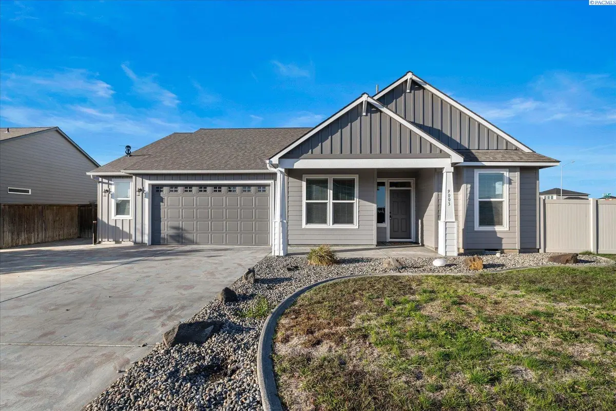 9003 Durham Court, Pasco, WA 99301