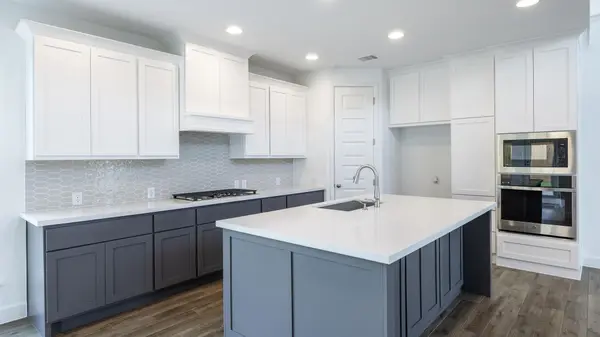 107 Flowing Gratitude LN, Georgetown, TX 78633