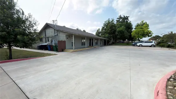 1201 S Mays ST, Round Rock, TX 78664