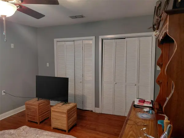 808 W Lee Ave, Kingsville, TX 78363