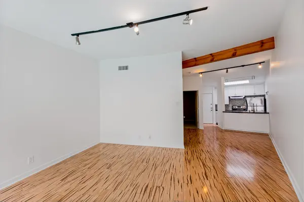 2308 Enfield RD #204, Austin, TX 78703