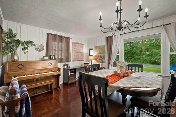 4753 Calico RD, Lenoir, NC 28645