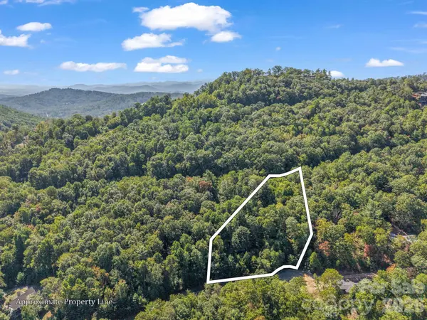 504 Barrington DR, Asheville, NC 28803