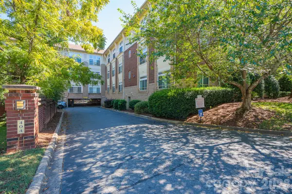 404 N Laurel AVE, Charlotte, NC 28204
