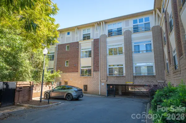 404 N Laurel AVE, Charlotte, NC 28204