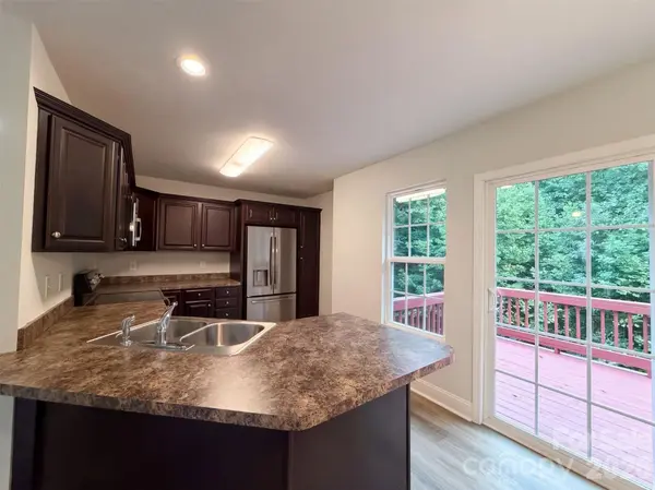 117 Sundance CIR, Statesville, NC 28625