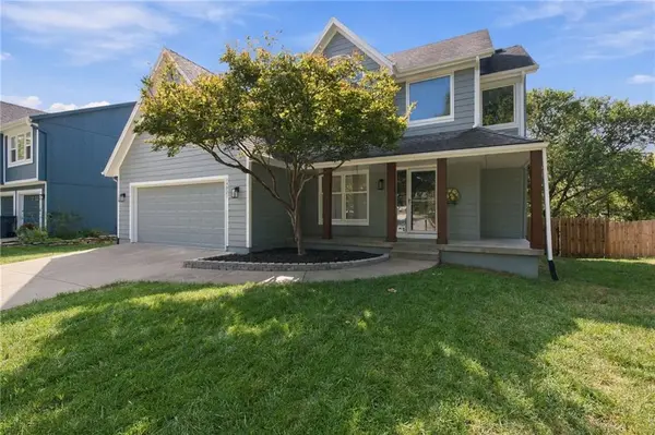 14921 W 124 TER, Olathe, KS 66062
