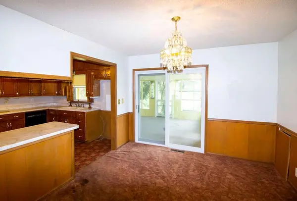 3604 Kiger RD, Independence, MO 64055