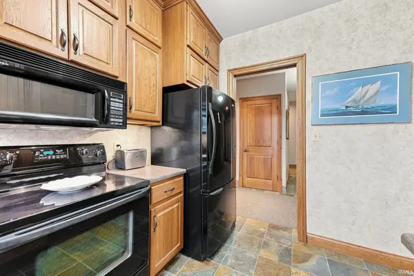 908 N Sycamore ST, North Manchester, IN 46962