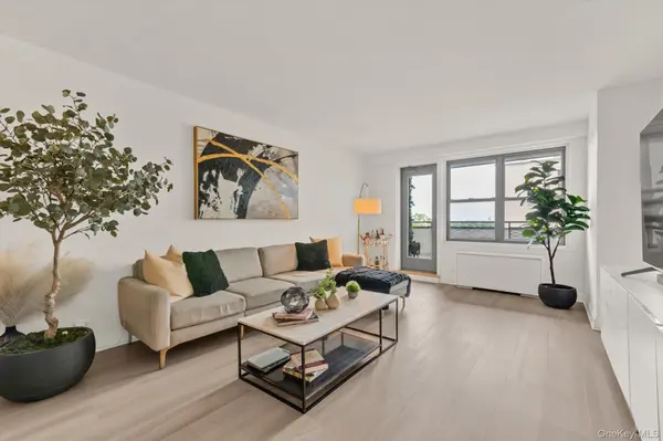 125-10 Queens BLVD #606, Kew Gardens, NY 11415