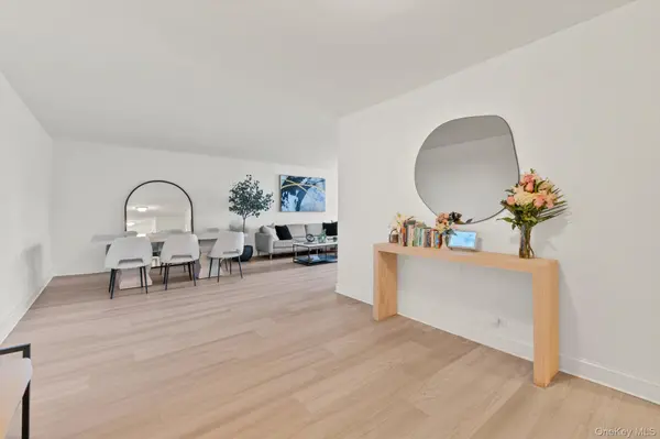 125-10 Queens BLVD #606, Kew Gardens, NY 11415