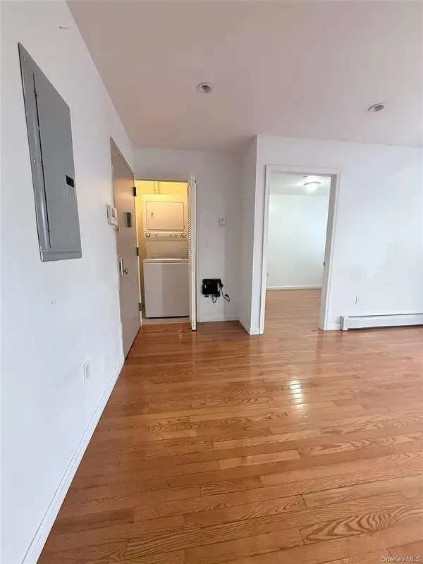 6475 Austin ST #4C, Rego Park, NY 11374
