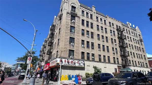 136-05 Sanford Ave #4A, Flushing, NY 11355