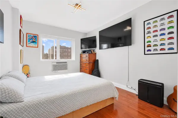 2821 36th ST #4R, Astoria, NY 11103