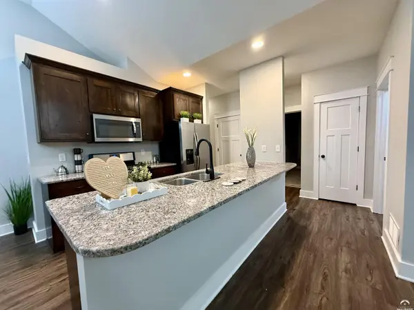 2513 Ralston ST, Lawrence, KS 66046