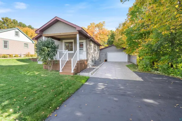 1404 N Stanford Ave, Duluth, MN 55811