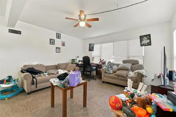 420 S SUNLAND DR, Sanford, FL 32773